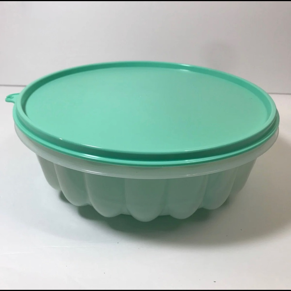 Neww !!! Neww !!!tupperware jel ring mold .